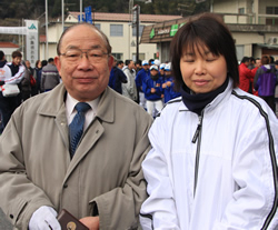 日高理事長と古川玲子さん